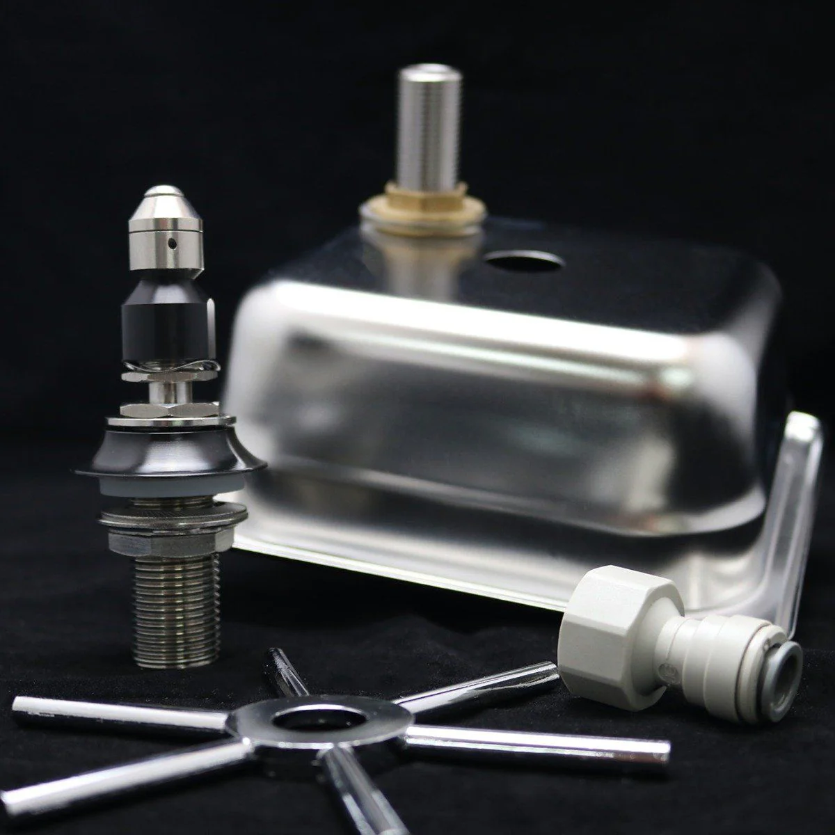 Rhino Pitcher Rinser Square - 150mm - Spinjet. NSF Approved - Image 3